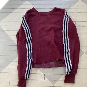 T2 love crop pullover